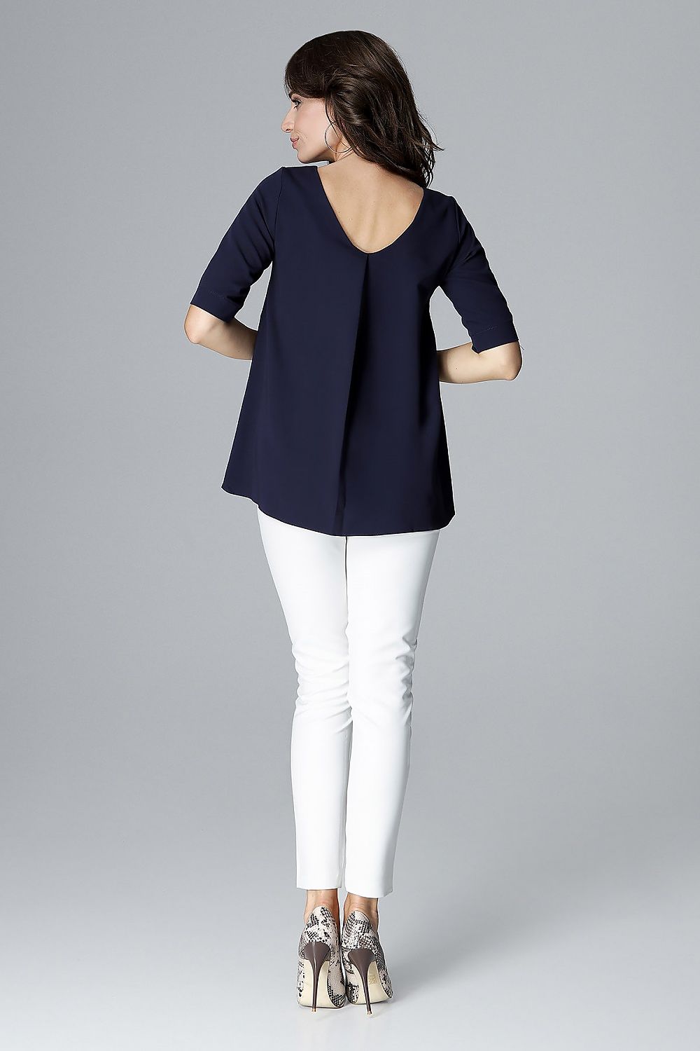 Blouse model 123561 Lenitif