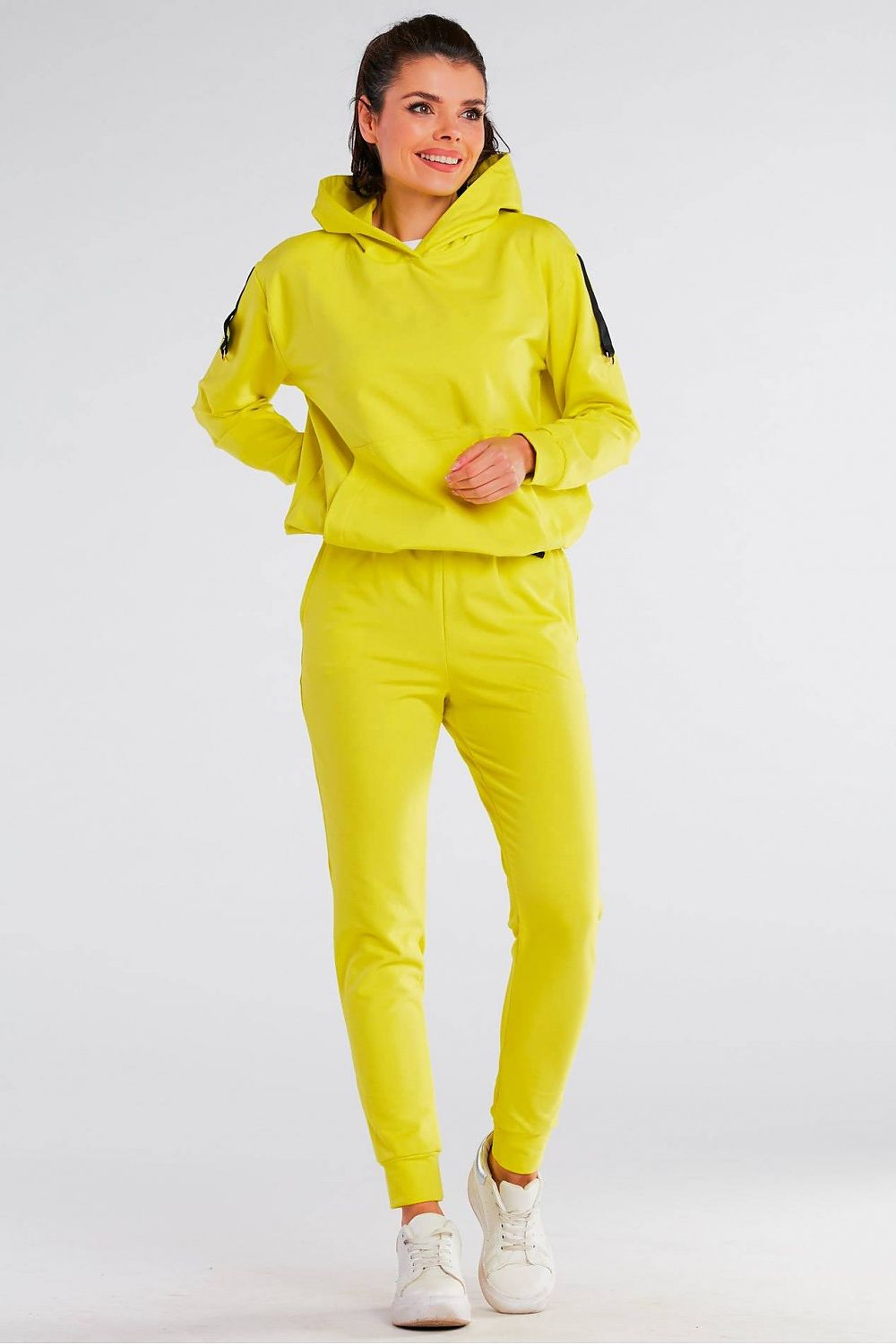 Tracksuit trousers model 159257 Infinite You