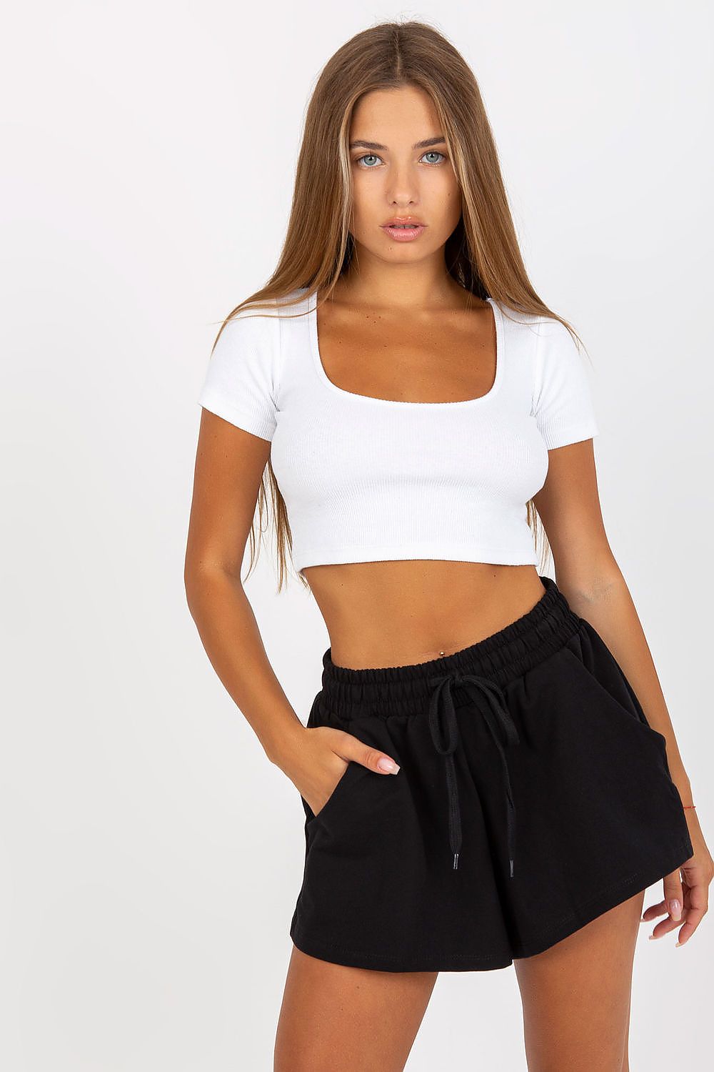 Shorts model 168633 Rue Paris